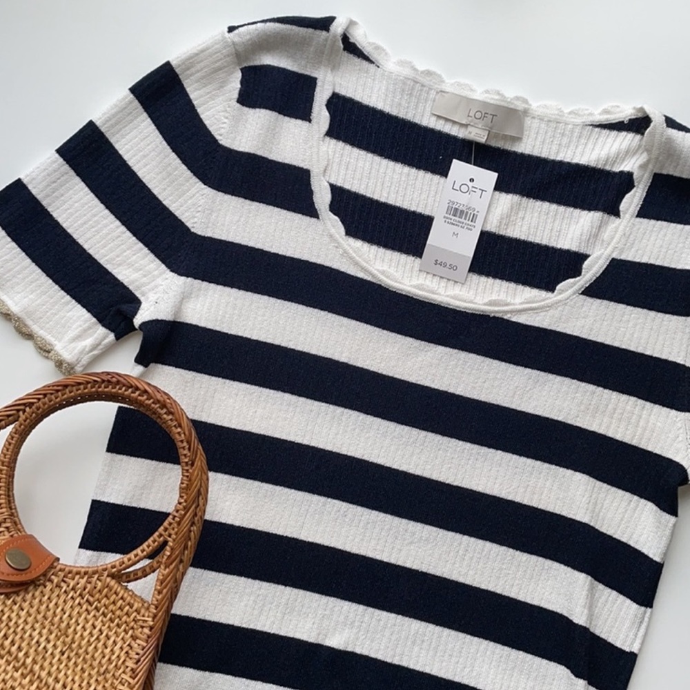 Navy/white stripe ribbed top